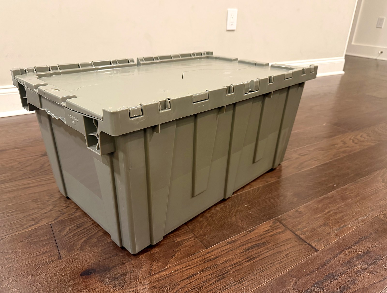 Capitol Totes reusable moving tote with attached hinged lid